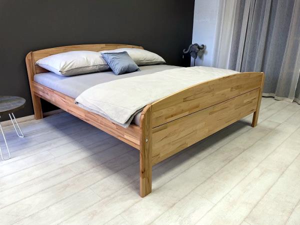 BERGAMO postel 180×200 cm – masivní buk, lak přírodní.